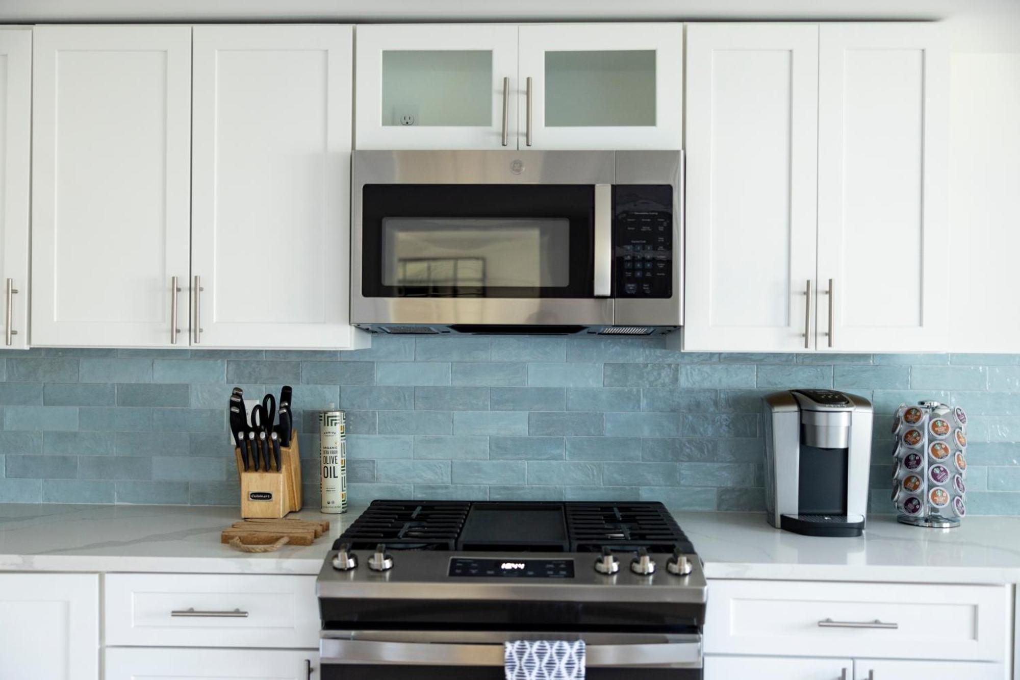 Bright 4Br Beach House, Pine Point Perfection Scarborough Extérieur photo